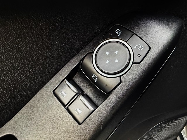 FordFiesta 1.1 Ti-VCT Trend 63 kW (85 CV) Vehículo usado en Barcelona - 12