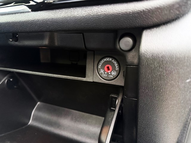 FordFiesta 1.1 Ti-VCT Trend 63 kW (85 CV) Vehículo usado en Barcelona - 26