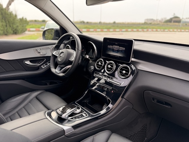Mercedes-BenzGLC 250 d 4Matic 150 kW (204 CV) Vehículo usado en Barcelona - 19