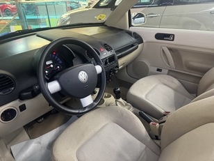 Volkswagen Beetle Cabrio 1.6 75 kW (102 CV)