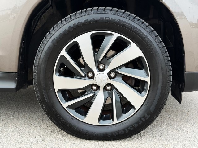 MitsubishiASX 220 DI-D Kaiteki 4WD Auto 110 kW (150 CV) Vehículo usado en Barcelona - 13