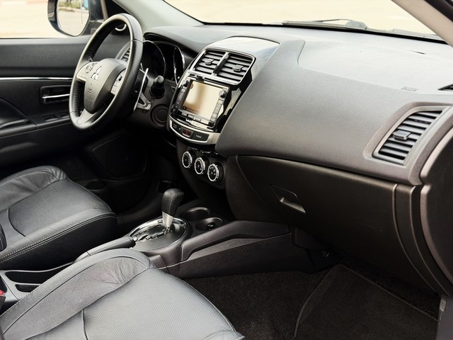 MitsubishiASX 220 DI-D Kaiteki 4WD Auto 110 kW (150 CV) Vehículo usado en Barcelona - 28