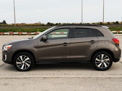 Mitsubishi ASX 220 DI-D Kaiteki 4WD Auto 110 kW (150 CV) Mitsubishi ASX 220 DI-D Kaiteki 4WD Auto 110 kW (150 CV)