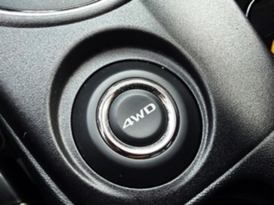 Mitsubishi ASX 220 DI-D Kaiteki 4WD Auto 110 kW (150 CV) Mitsubishi ASX 220 DI-D Kaiteki 4WD Auto 110 kW (150 CV)