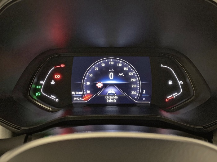 Renault Clio Techno TCe 74 kW (100 CV) GLP - 8 Renault Clio Techno TCe 74 kW (100 CV) GLP - 8