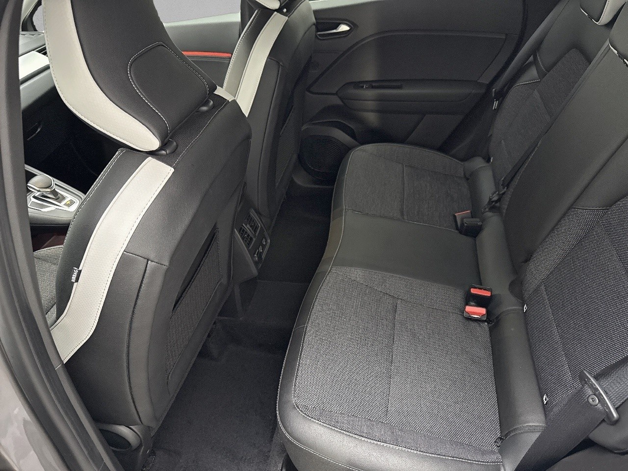 Renault Captur Techno TCe 103 kW (140 CV) GPF EDC - 9