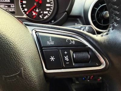 Audi A1 Sportback Ambition 1.6 TDI 66 kW (90 CV) Audi A1 Sportback Ambition 1.6 TDI 66 kW (90 CV)