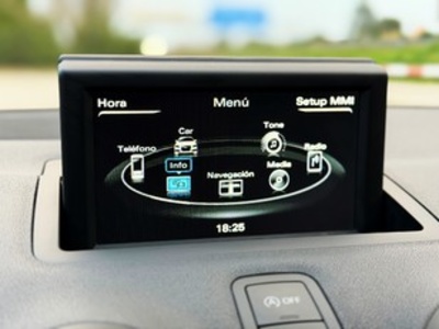 Audi A1 Sportback Ambition 1.6 TDI 66 kW (90 CV) Audi A1 Sportback Ambition 1.6 TDI 66 kW (90 CV)