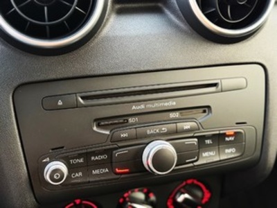 Audi A1 Sportback Ambition 1.6 TDI 66 kW (90 CV) Audi A1 Sportback Ambition 1.6 TDI 66 kW (90 CV)