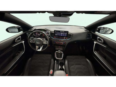 Kia Ceed 1.0 T-GDi Concept 74 kW (100 CV) Kia Ceed 1.0 T-GDi Concept 74 kW (100 CV)