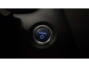 Toyota Corolla 125H Business E-CVT 90 kW (122 CV)