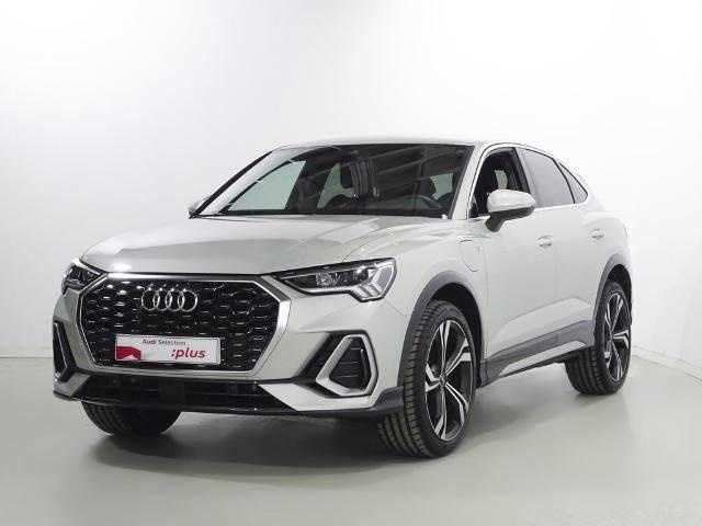 AudiQ3 Sportback TFSIe S line 45 TFSI e 180 kW (245 CV) S tronic