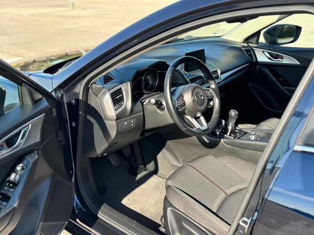 MazdaMazda 3 2.2 SKYACTIV-D Zenith+Navegador 110 kW (150 CV) KM0 en Barcelona - 3