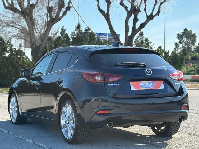 MazdaMazda 3 2.2 SKYACTIV-D Zenith+Navegador 110 kW (150 CV) KM0 en Barcelona - 14