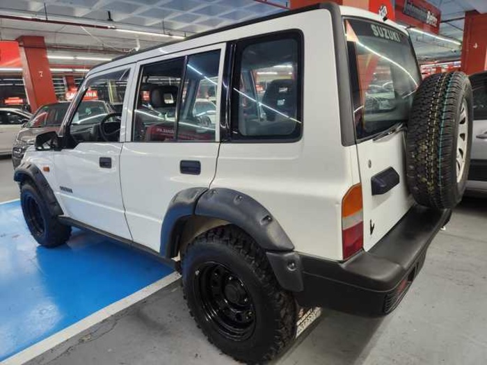 SuzukiVitara 1.6 LWB Luxe PP Ac 71 kW (95 CV) Vehículo usado en Barcelona - 5 SuzukiVitara 1.6 LWB Luxe PP Ac 71 kW (95 CV) Vehículo usado en Barcelona - 5