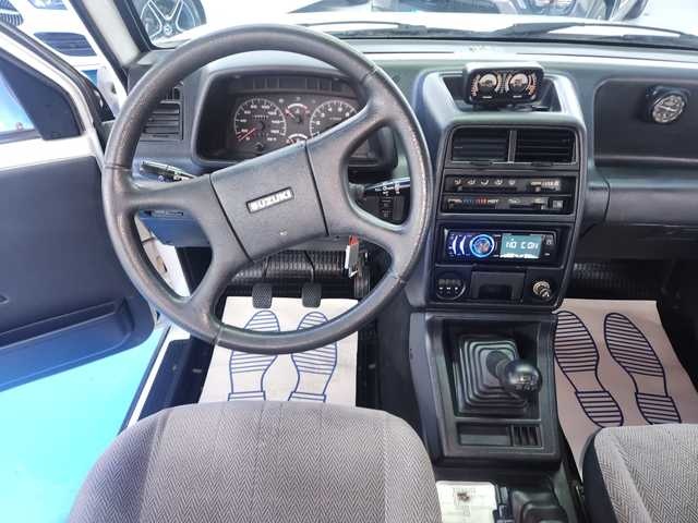 SuzukiVitara 1.6 LWB Luxe PP Ac 71 kW (95 CV) Vehículo usado en Barcelona - 13