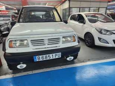 Suzuki Vitara 1.6 LWB Luxe PP Ac 71 kW (95 CV) Suzuki Vitara 1.6 LWB Luxe PP Ac 71 kW (95 CV)