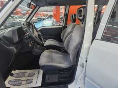 Suzuki Vitara 1.6 LWB Luxe PP Ac 71 kW (95 CV) Suzuki Vitara 1.6 LWB Luxe PP Ac 71 kW (95 CV)