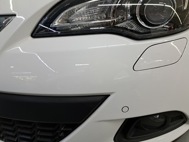 OpelAstra GTC 1.4 Turbo S&S Sportive 103 kW (140 CV) KM0 en Barcelona - 25