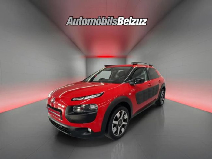 CitroenC4 Cactus BlueHDi 100 Live 73 kW (100 CV) Vehículo usado en Barcelona - 1 CitroenC4 Cactus BlueHDi 100 Live 73 kW (100 CV) Vehículo usado en Barcelona - 1