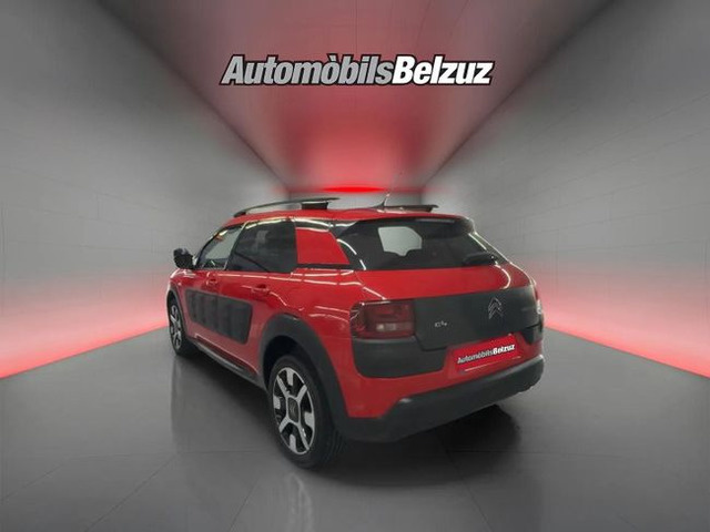 CitroenC4 Cactus BlueHDi 100 Live 73 kW (100 CV) Vehículo usado en Barcelona - 4