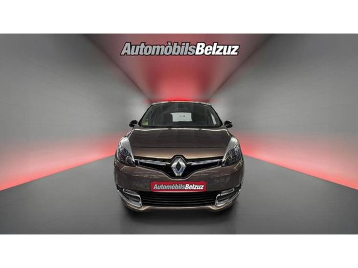 RenaultScenic XMOD Bose Edition Energy eco2 dCi 96 kW (130 CV) Vehículo usado en Barcelona - 2 RenaultScenic XMOD Bose Edition Energy eco2 dCi 96 kW (130 CV) Vehículo usado en Barcelona - 2