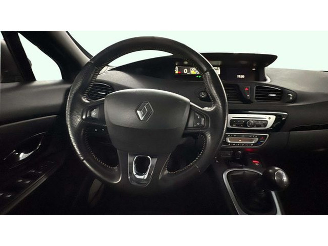 RenaultScenic XMOD Bose Edition Energy eco2 dCi 96 kW (130 CV) Vehículo usado en Barcelona - 12