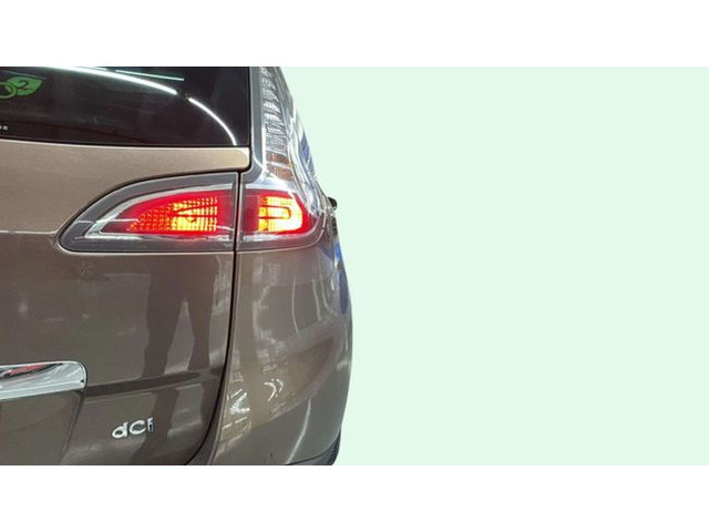 RenaultScenic XMOD Bose Edition Energy eco2 dCi 96 kW (130 CV) Vehículo usado en Barcelona - 19