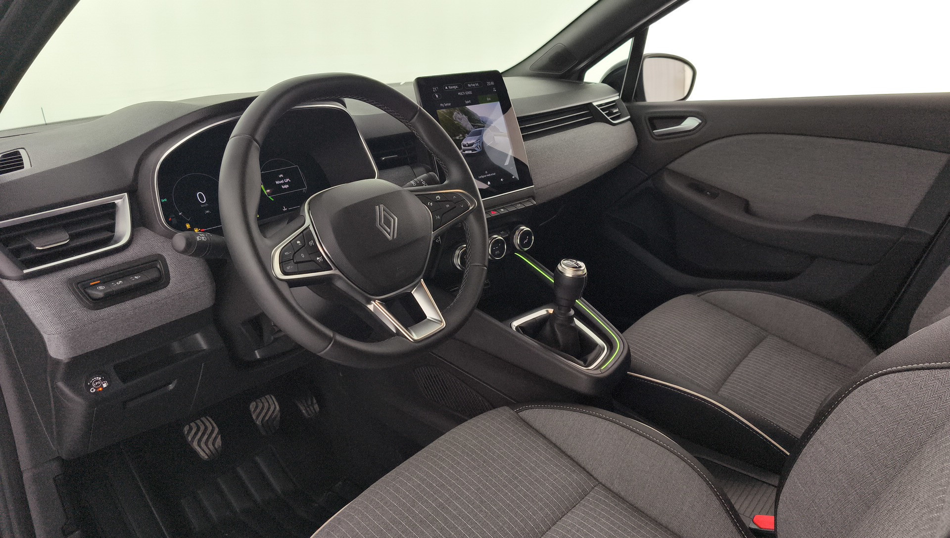 Renault Clio Techno Eco-G 74 kW (100 CV) - 11