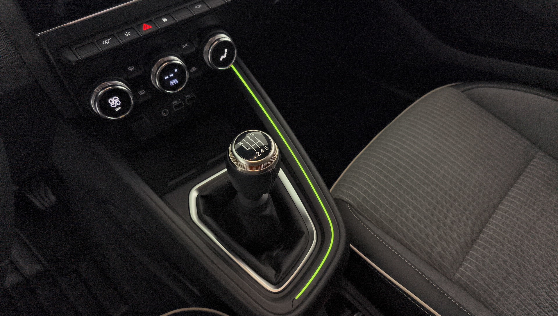 Renault Clio Techno Eco-G 74 kW (100 CV) - 24