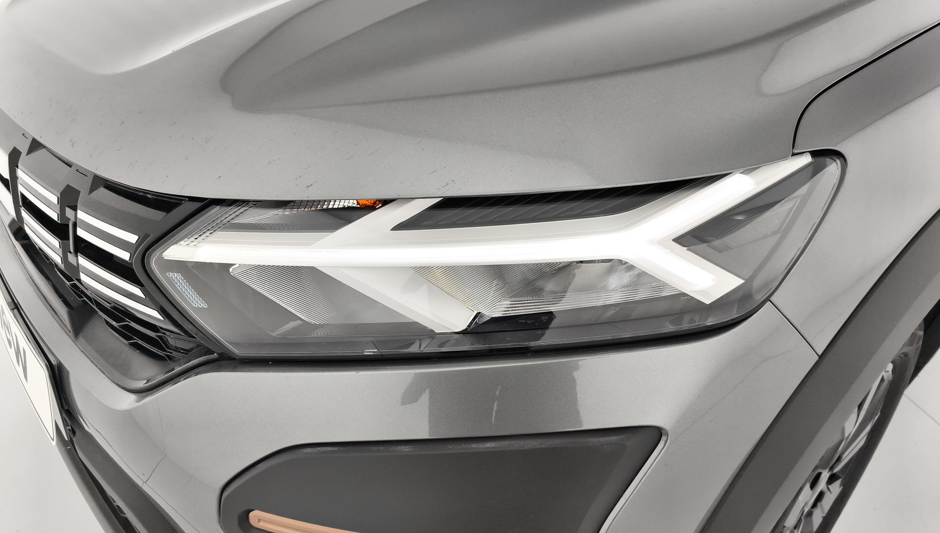 Dacia Jogger Extreme Go Hybrid 103 kW (140 CV) - 8