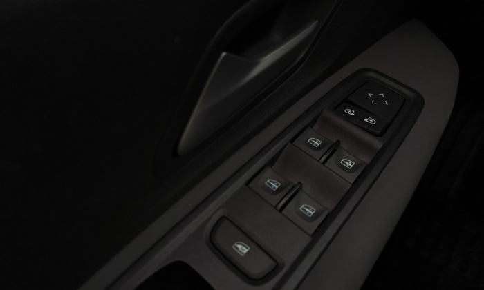 Dacia Jogger Extreme Go Hybrid 103 kW (140 CV) - 25 Dacia Jogger Extreme Go Hybrid 103 kW (140 CV) - 25