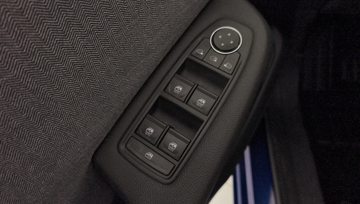 Renault Clio Techno Eco-G 74 kW (100 CV) - 25 Renault Clio Techno Eco-G 74 kW (100 CV) - 25