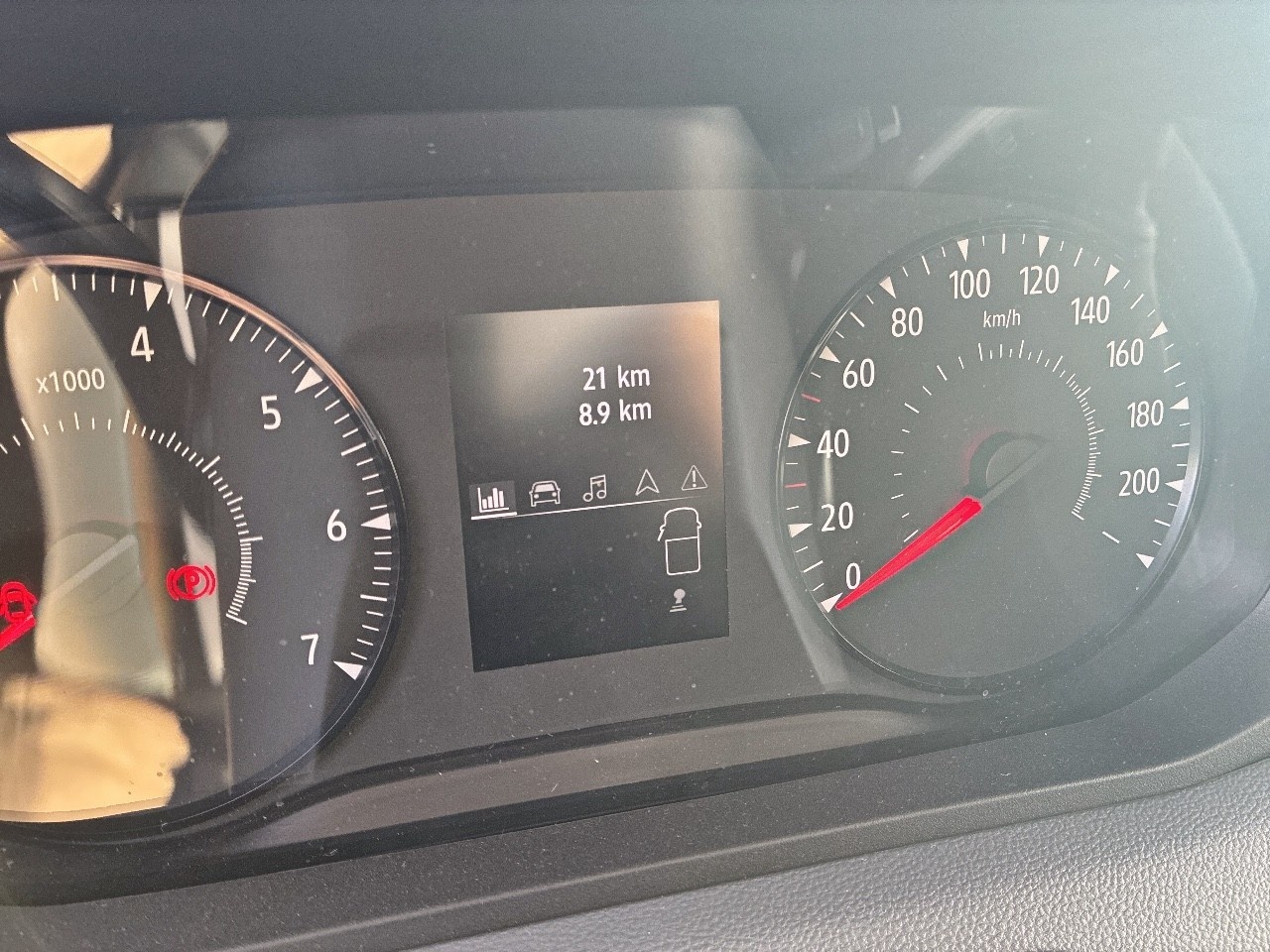 Renault Master Furgon L2H2 3500 Blue dCi 96 kW (130 CV) - 8