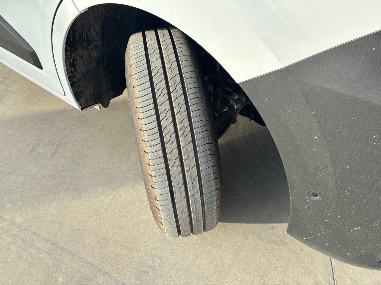 Renault Master Furgon L2H2 3500 Blue dCi 96 kW (130 CV) - 11