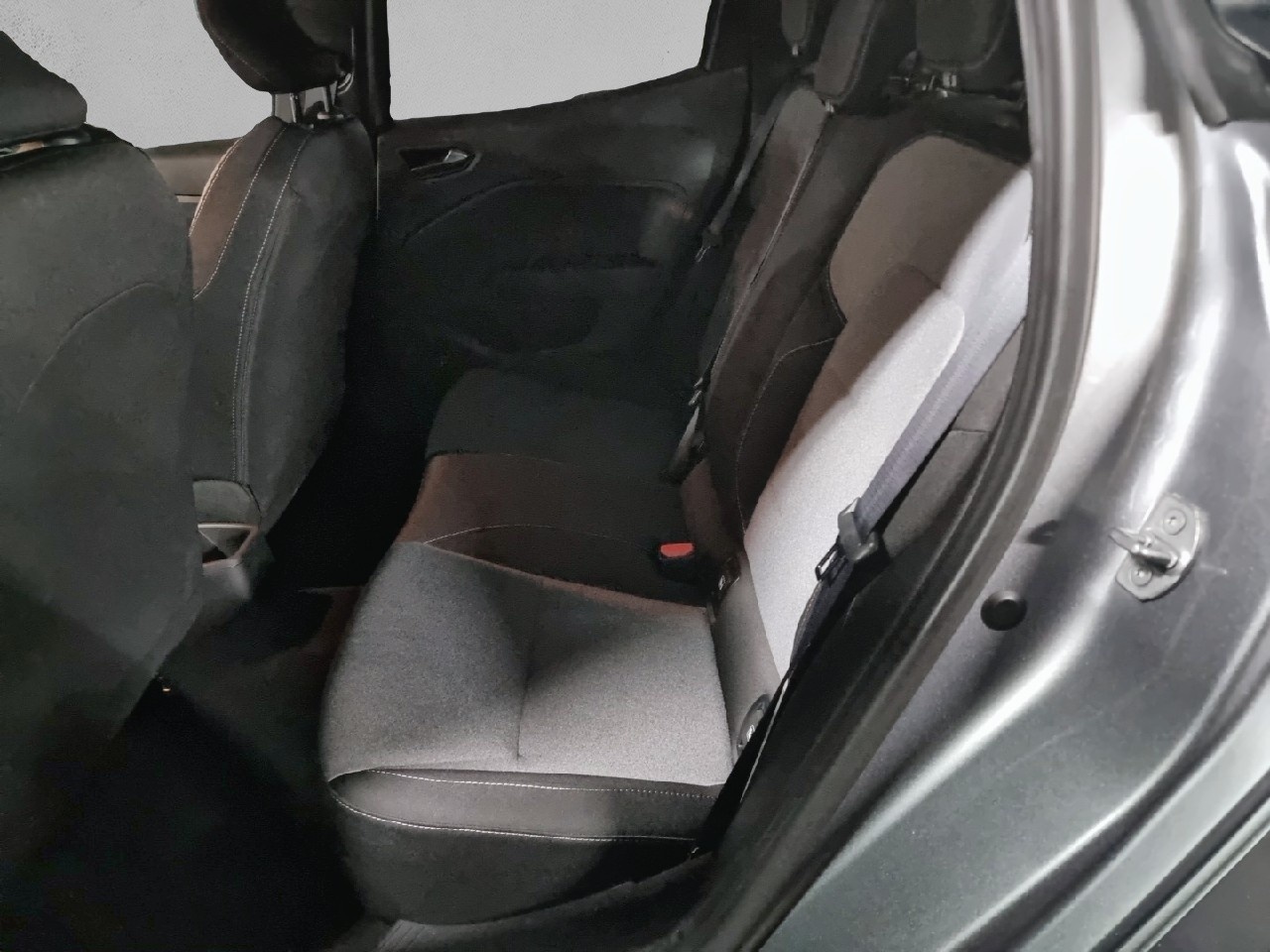 Renault Clio Eco-G 100 GLP Evolution 74 kW (100 CV) - 9