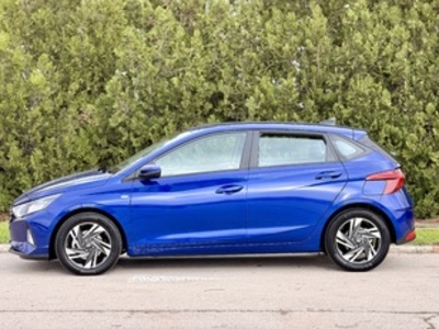 Hyundai i20 1.0 TGDI 48V Tecno DCT 74 kW (100 CV) Hyundai i20 1.0 TGDI 48V Tecno DCT 74 kW (100 CV)