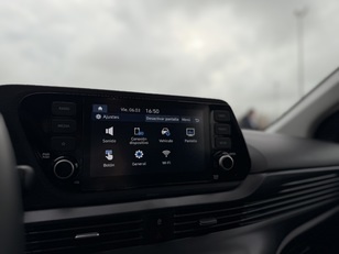 Hyundai i20 1.0 TGDI 48V Tecno DCT 74 kW (100 CV)