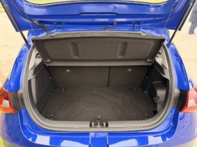 Hyundai i20 1.0 TGDI 48V Tecno DCT 74 kW (100 CV) Hyundai i20 1.0 TGDI 48V Tecno DCT 74 kW (100 CV)