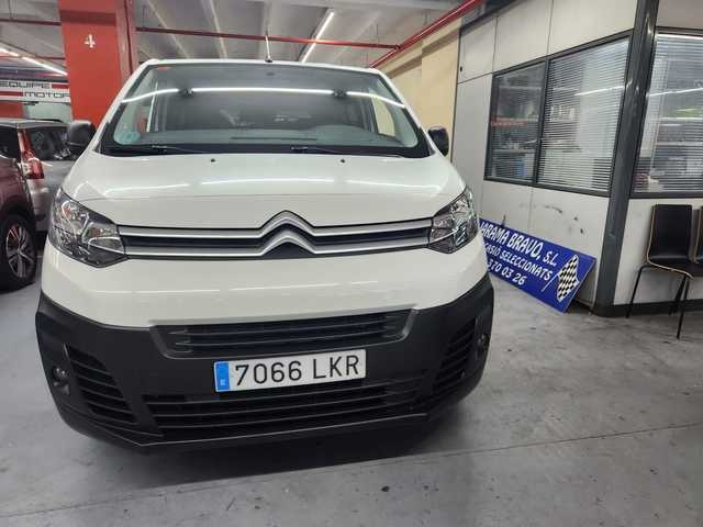 CitroenJumpy Combi BlueHDI 150 Talla XL Confort 110 kW (150 CV) Vehículo usado en Barcelona - 2