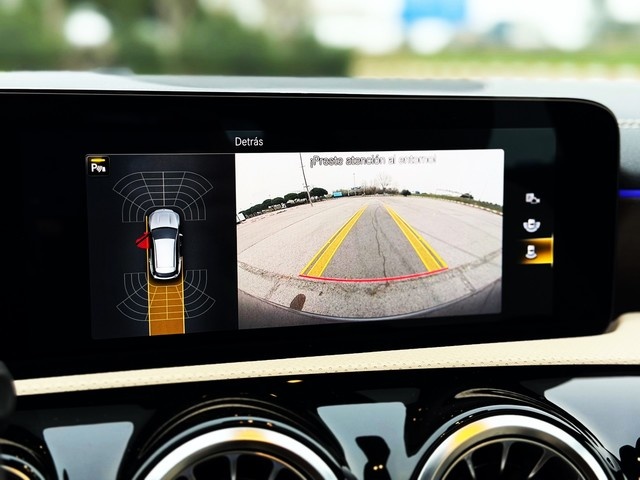 Mercedes-BenzCLA Shooting Brake CLA 200 d 110 kW (150 CV) Vehículo usado en Barcelona - 22