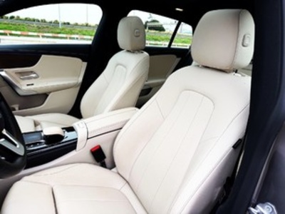 Mercedes-Benz CLA Shooting Brake CLA 200 d 110 kW (150 CV) Mercedes-Benz CLA Shooting Brake CLA 200 d 110 kW (150 CV)