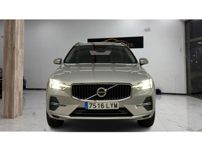VolvoXC60 B4 D Plus Bright AWD Auto 145 kW (197 CV) Vehículo usado en Barcelona - 2 VolvoXC60 B4 D Plus Bright AWD Auto 145 kW (197 CV) Vehículo usado en Barcelona - 2