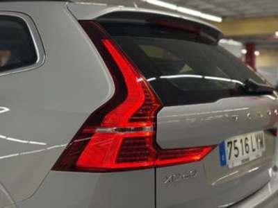 Volvo XC60 B4 D Plus Bright AWD Auto 145 kW (197 CV) Volvo XC60 B4 D Plus Bright AWD Auto 145 kW (197 CV)