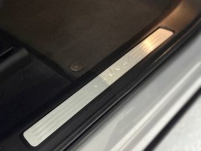 Volvo XC60 B4 D Plus Bright AWD Auto 145 kW (197 CV) Volvo XC60 B4 D Plus Bright AWD Auto 145 kW (197 CV)