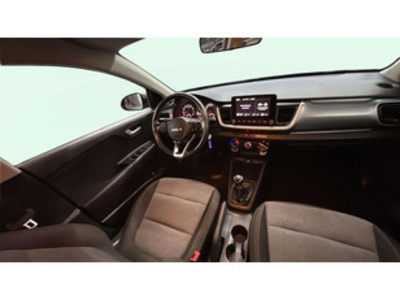 Kia Stonic 1.2 DPi Concept 62 kW (84 CV) Kia Stonic 1.2 DPi Concept 62 kW (84 CV)