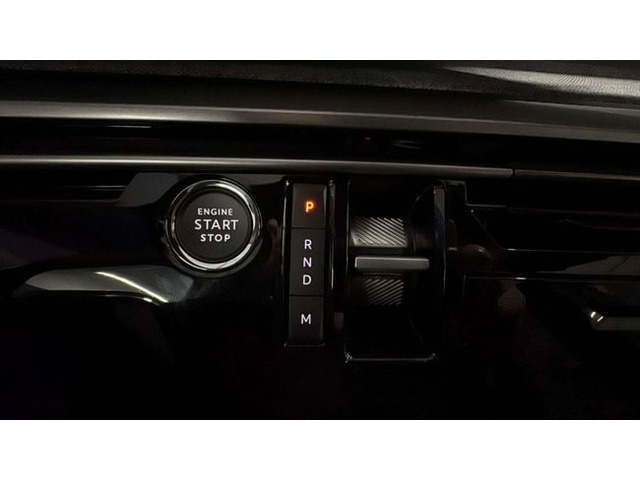 Peugeot5008 Hybrid 1.2 Allure eDCS6 107 kW (145 CV) Vehículo usado en Barcelona - 19