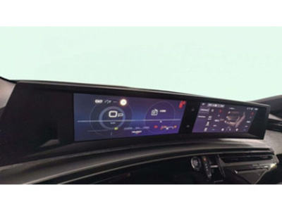 Peugeot 5008 Hybrid 1.2 Allure eDCS6 107 kW (145 CV) Peugeot 5008 Hybrid 1.2 Allure eDCS6 107 kW (145 CV)