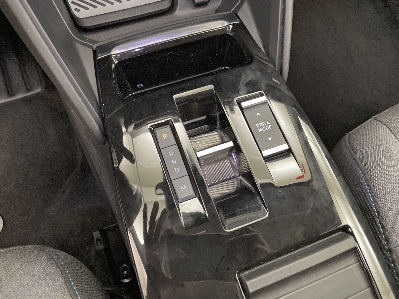 Citroen C4 PureTech 130 S&S Shine EAT8 96 kW (130 CV) - 7