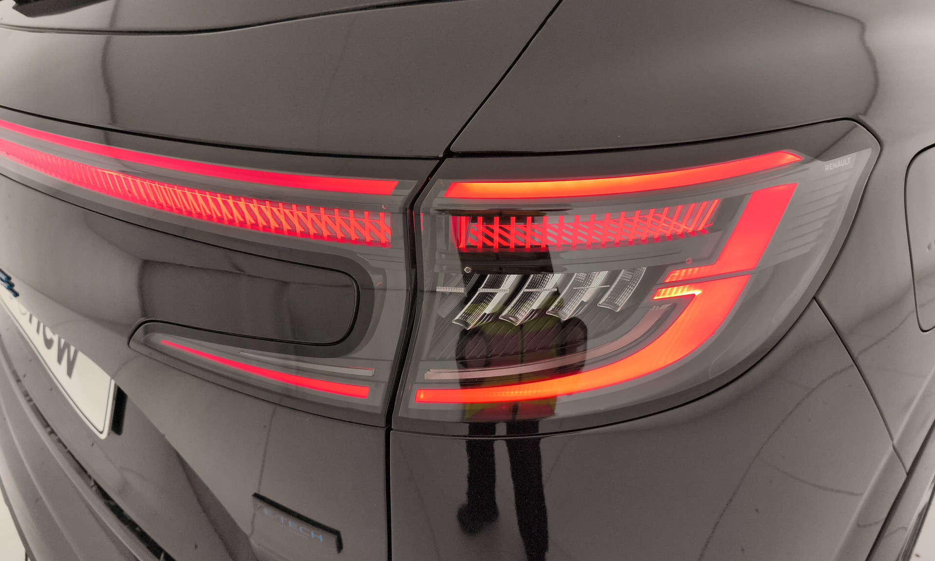 Renault Austral Techno Esprit Alpine E-Tech Hybrid AT 147 kW (200 CV) - 8